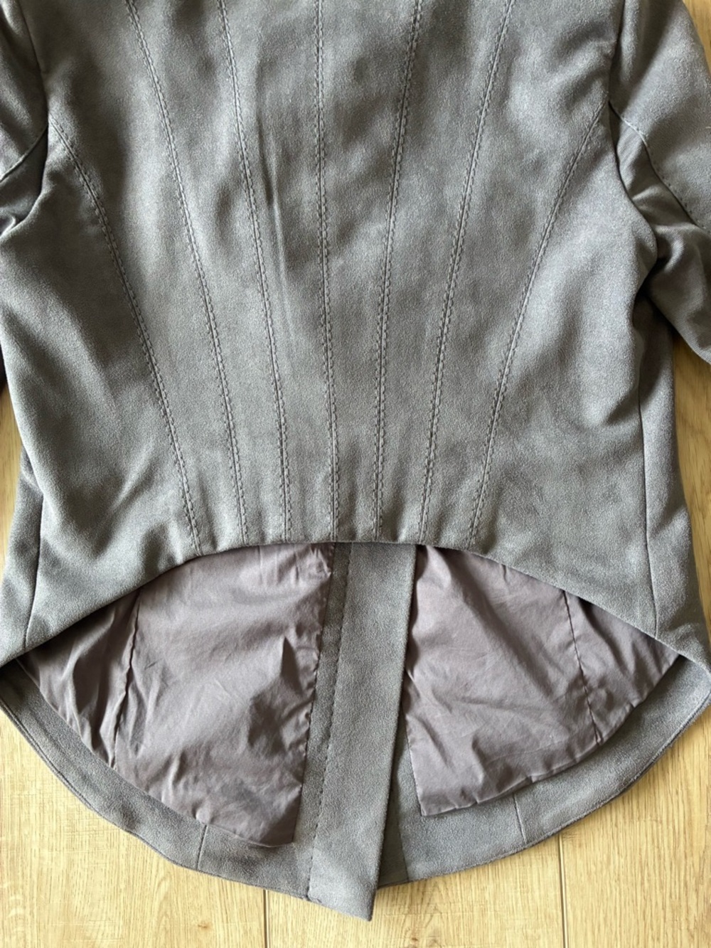 BCBG MaxAzria Grey Vegan Suede Misty Morning Indie Sleeze Jacket Small Womens - Picture 9 of 11